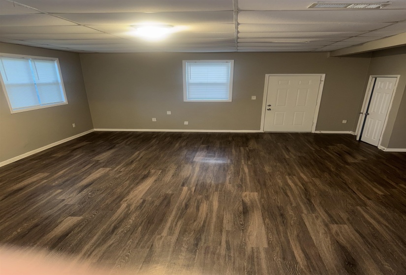 3837 VOLTAIRE AVE, Memphis, Tennessee 38128, 3 Bedrooms Bedrooms, 6 Rooms Rooms,2 BathroomsBathrooms,Residential,For Sale,VOLTAIRE,10222008