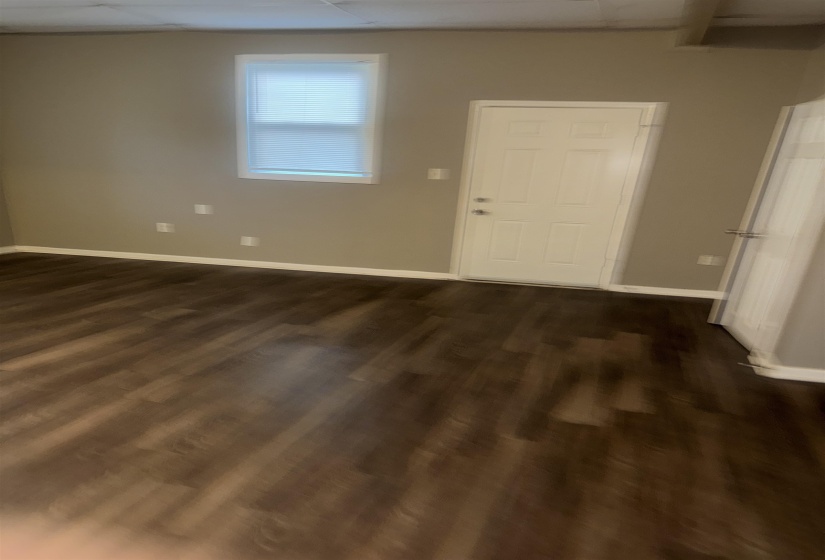 3837 VOLTAIRE AVE, Memphis, Tennessee 38128, 3 Bedrooms Bedrooms, 6 Rooms Rooms,2 BathroomsBathrooms,Residential,For Sale,VOLTAIRE,10222008