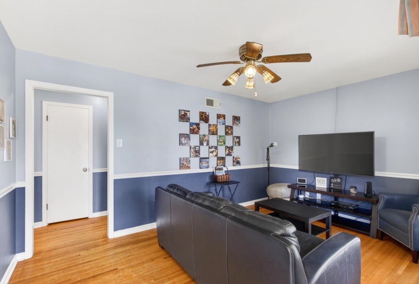 1657 DUKE ST, Memphis, Tennessee 38108, 3 Bedrooms Bedrooms, 5 Rooms Rooms,1 BathroomBathrooms,Residential,For Sale,DUKE,10222014
