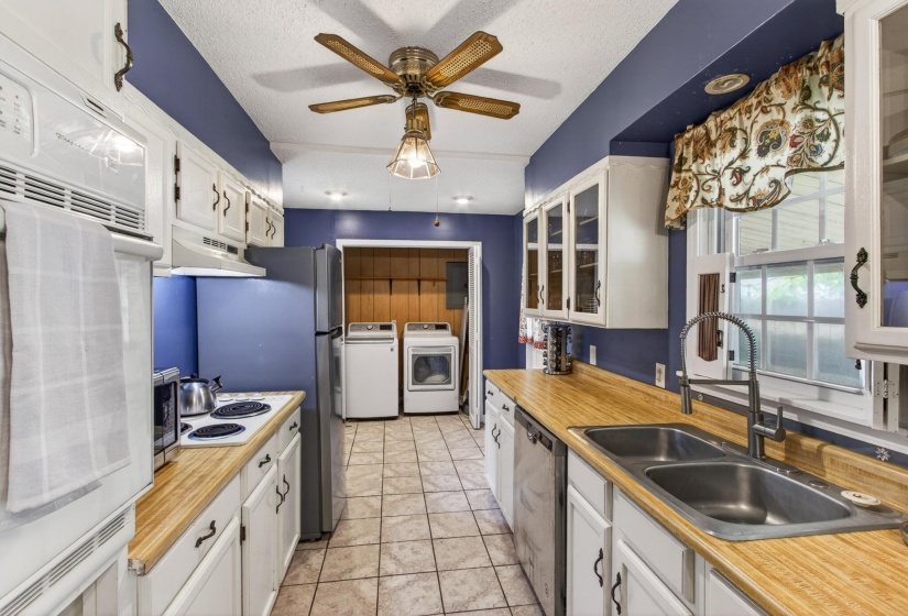 1657 DUKE ST, Memphis, Tennessee 38108, 3 Bedrooms Bedrooms, 5 Rooms Rooms,1 BathroomBathrooms,Residential,For Sale,DUKE,10222014