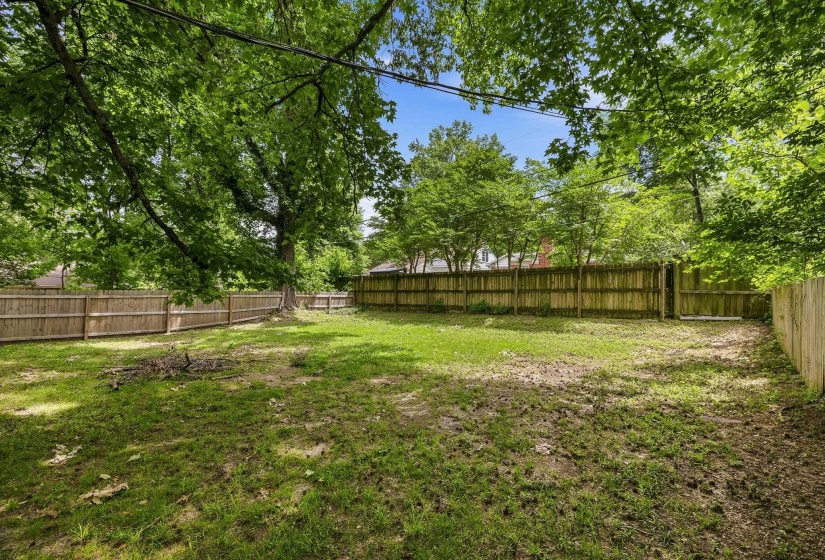 38 HOLMES ST, Memphis, Tennessee 38111, 2 Bedroom Bedrooms, 0 ,1 BathroomBathrooms,Duplexes,For Sale,HOLMES,0,10222027