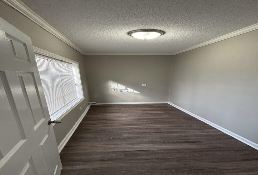 1272 SEMMES ST, Memphis, Tennessee 38111, 3 Bedrooms Bedrooms, 8 Rooms Rooms,1.1 BathroomsBathrooms,Rental Properties,For Sale,SEMMES,10222045