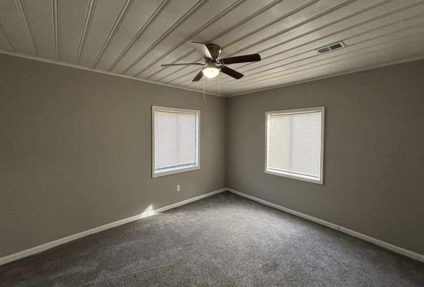 1272 SEMMES ST, Memphis, Tennessee 38111, 3 Bedrooms Bedrooms, 8 Rooms Rooms,1.1 BathroomsBathrooms,Rental Properties,For Sale,SEMMES,10222045