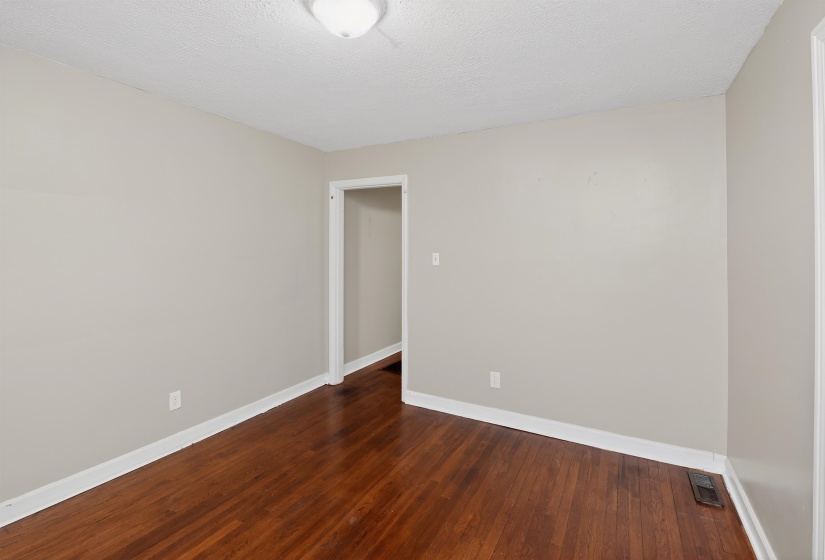 2840 ALLEN RD, Memphis, Tennessee 38128, 3 Bedroom Bedrooms, 6 Room Rooms,1 BathroomBathrooms,Residential,For Sale,ALLEN,0,10222019
