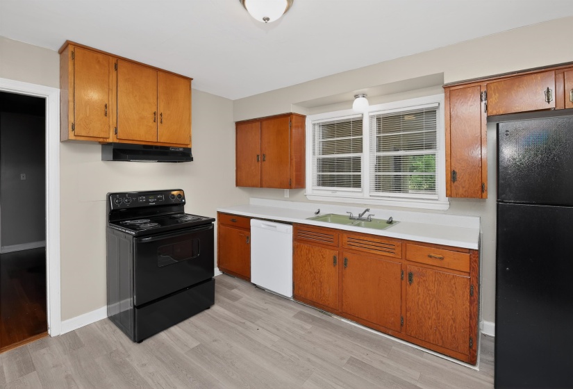 2840 ALLEN RD, Memphis, Tennessee 38128, 3 Bedroom Bedrooms, 6 Room Rooms,1 BathroomBathrooms,Residential,For Sale,ALLEN,0,10222019