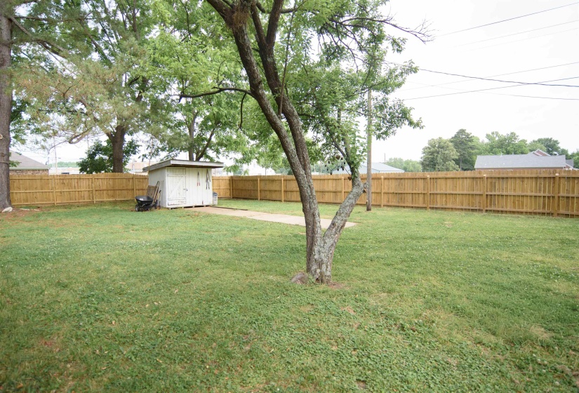 220 THIRD ST, Rossville, Tennessee 38066, 2 Bedroom Bedrooms, 5 Room Rooms,1 BathroomBathrooms,Residential,For Sale,THIRD,0,10222022