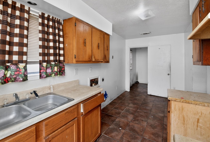 3451 BIRDSONG FERRY RD, Memphis, Tennessee 38118, 2 Bedroom Bedrooms, 5 Room Rooms,1 BathroomBathrooms,Residential,For Sale,BIRDSONG FERRY,0,10222024