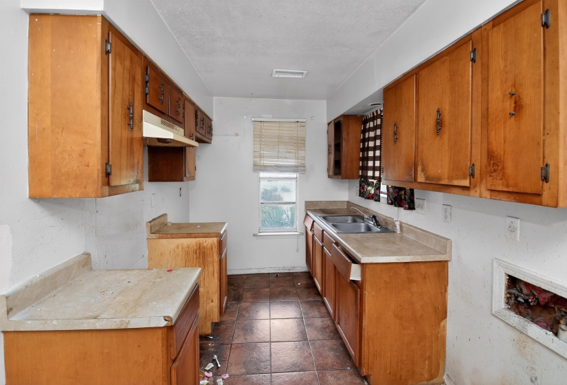 3451 BIRDSONG FERRY RD, Memphis, Tennessee 38118, 2 Bedroom Bedrooms, 5 Room Rooms,1 BathroomBathrooms,Residential,For Sale,BIRDSONG FERRY,0,10222024