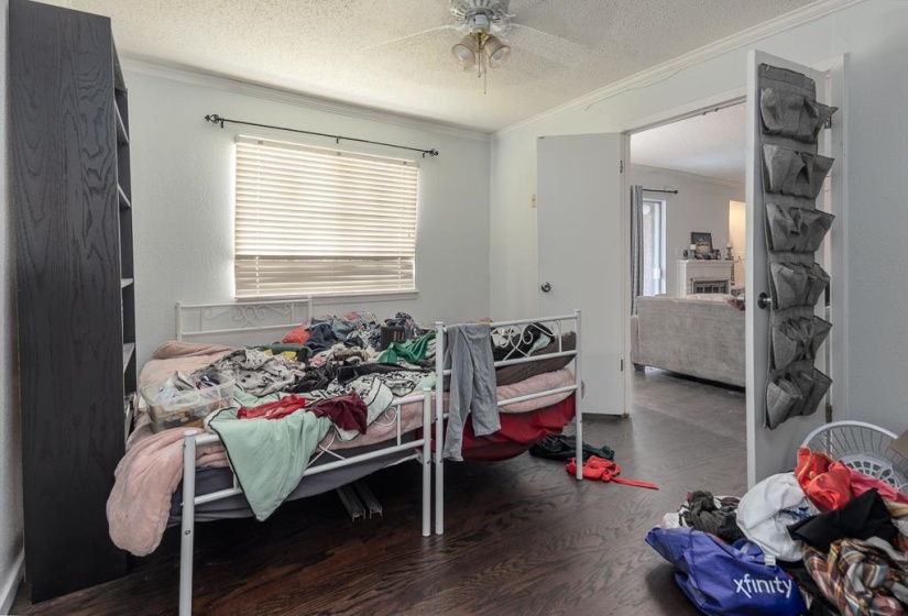 805 CREEKSIDE DR, Memphis, Tennessee 38117, 2 Bedrooms Bedrooms, 5 Rooms Rooms,2 BathroomsBathrooms,Residential,For Sale,CREEKSIDE,10222036