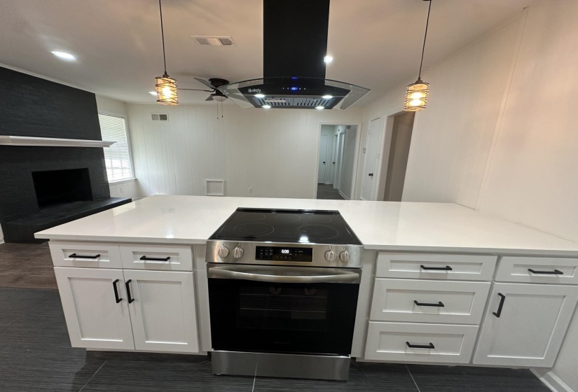 4003 LEHI DR, Memphis, Tennessee 38128, 3 Bedrooms Bedrooms, 5 Rooms Rooms,2 BathroomsBathrooms,Residential,For Sale,LEHI,10222039