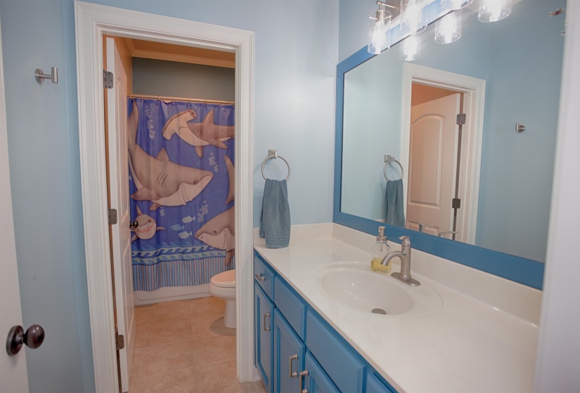 220 SOUTHMILL DR, Eads, Tennessee 38028, 6 Bedrooms Bedrooms, 17 Rooms Rooms,4.1 BathroomsBathrooms,Residential,For Sale,SOUTHMILL,10222053