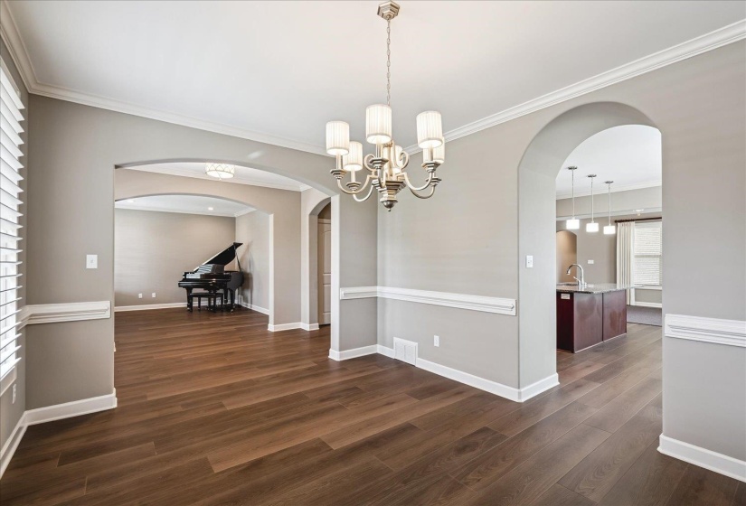 356 DOGWOOD VALLEY DR, Collierville, Tennessee 38017, 3 Bedrooms Bedrooms, 7 Rooms Rooms,2 BathroomsBathrooms,Residential,For Sale,DOGWOOD VALLEY,10222063