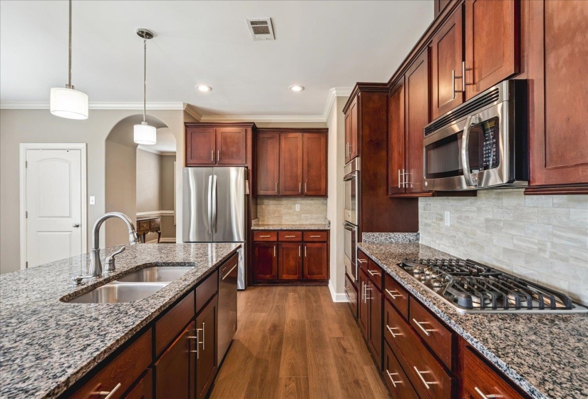 356 DOGWOOD VALLEY DR, Collierville, Tennessee 38017, 3 Bedrooms Bedrooms, 7 Rooms Rooms,2 BathroomsBathrooms,Residential,For Sale,DOGWOOD VALLEY,10222063