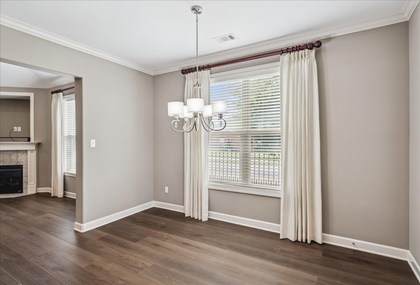 356 DOGWOOD VALLEY DR, Collierville, Tennessee 38017, 3 Bedrooms Bedrooms, 7 Rooms Rooms,2 BathroomsBathrooms,Residential,For Sale,DOGWOOD VALLEY,10222063