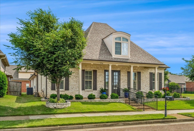 356 DOGWOOD VALLEY DR, Collierville, Tennessee 38017, 3 Bedrooms Bedrooms, 7 Rooms Rooms,2 BathroomsBathrooms,Residential,For Sale,DOGWOOD VALLEY,10222063