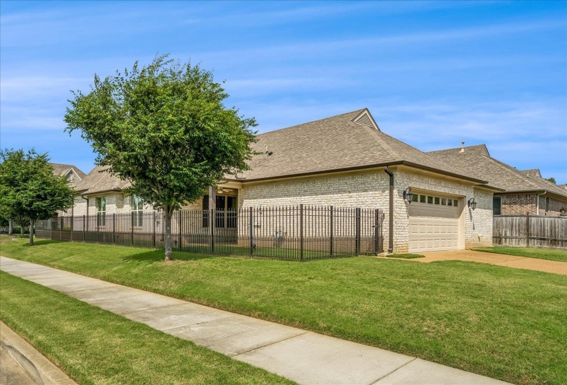 356 DOGWOOD VALLEY DR, Collierville, Tennessee 38017, 3 Bedrooms Bedrooms, 7 Rooms Rooms,2 BathroomsBathrooms,Residential,For Sale,DOGWOOD VALLEY,10222063