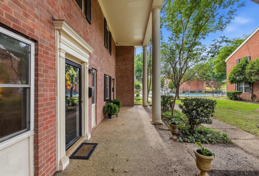 5720 QUINCE RD, Memphis, Tennessee 38119, 2 Bedrooms Bedrooms, 4 Rooms Rooms,1.1 BathroomsBathrooms,Residential,For Sale,QUINCE,10222068