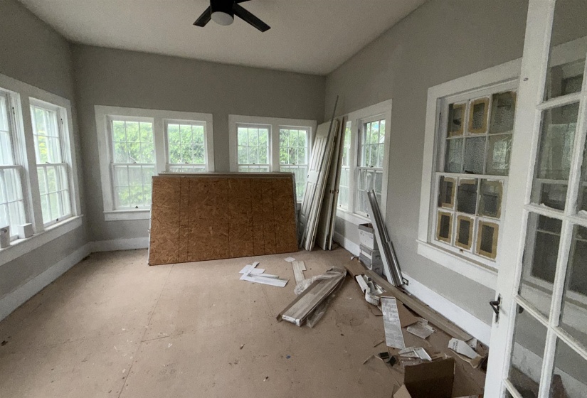 1702 NETTLETON AVE, Jonesboro, Arkansas 72401, 5 Bedroom Bedrooms, 10 Room Rooms,3 BathroomBathrooms,Residential,For Sale,NETTLETON,0,10217378