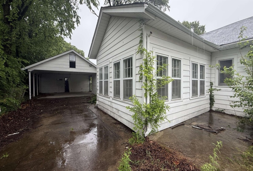 1702 NETTLETON AVE, Jonesboro, Arkansas 72401, 5 Bedroom Bedrooms, 10 Room Rooms,3 BathroomBathrooms,Residential,For Sale,NETTLETON,0,10217378