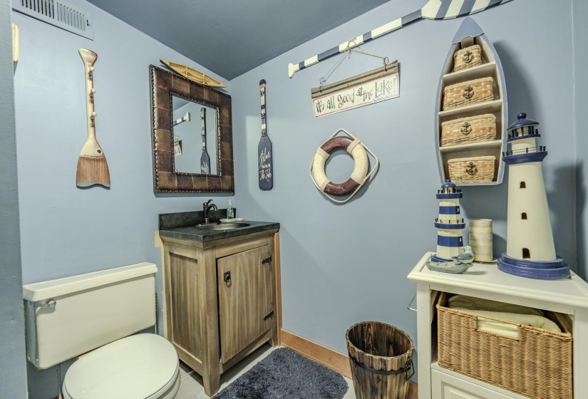 585 ISLAND VIEW DR, Counce, Tennessee 38326, 3 Bedroom Bedrooms, 10 Room Rooms,3 BathroomBathrooms,Residential,For Sale,ISLAND VIEW,0,10222083