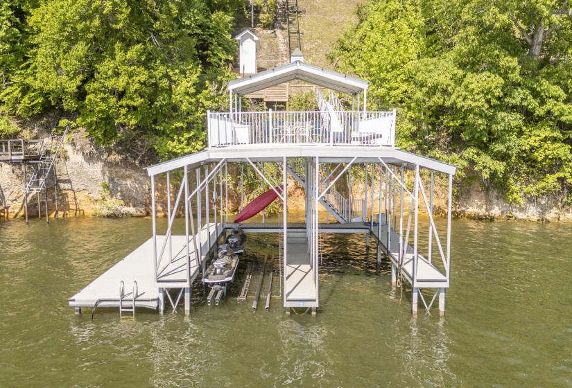 585 ISLAND VIEW DR, Counce, Tennessee 38326, 3 Bedroom Bedrooms, 10 Room Rooms,3 BathroomBathrooms,Residential,For Sale,ISLAND VIEW,0,10222083