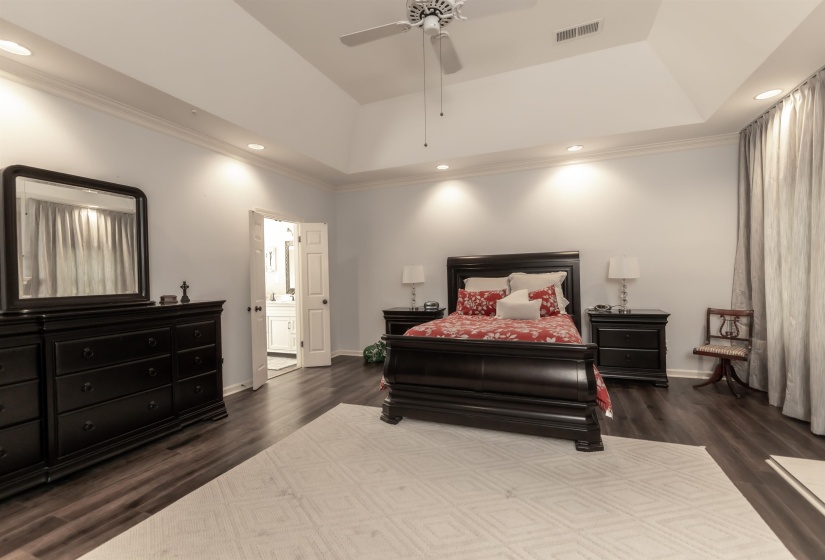 6710 KIRBY OAKS LN, Memphis, Tennessee 38119, 3 Bedroom Bedrooms, 6 Room Rooms,2.1 BathroomBathrooms,Residential,For Sale,KIRBY OAKS,0,10222085