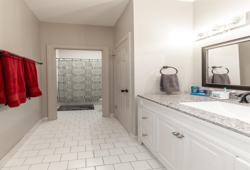 6710 KIRBY OAKS LN, Memphis, Tennessee 38119, 3 Bedroom Bedrooms, 6 Room Rooms,2.1 BathroomBathrooms,Residential,For Sale,KIRBY OAKS,0,10222085