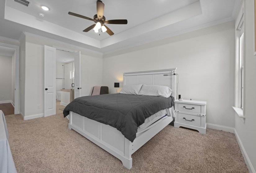 873 WINTER LEAF DR, Cordova, Tennessee 38018, 4 Bedroom Bedrooms, 7 Room Rooms,2.1 BathroomBathrooms,Residential,For Sale,WINTER LEAF,0,10222107