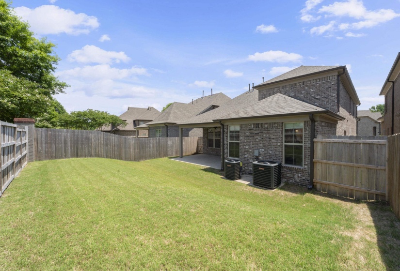 873 WINTER LEAF DR, Cordova, Tennessee 38018, 4 Bedroom Bedrooms, 7 Room Rooms,2.1 BathroomBathrooms,Residential,For Sale,WINTER LEAF,0,10222107