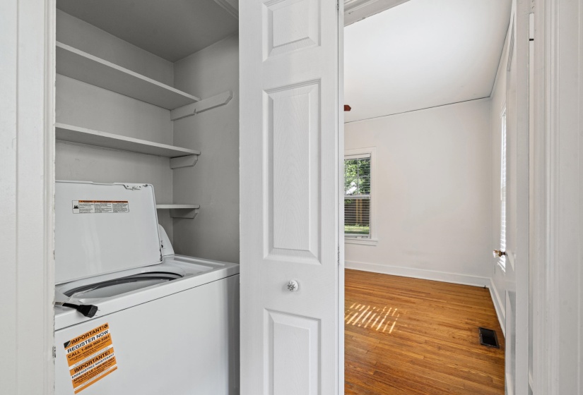 1818 MIGNON AVE, Memphis, Tennessee 38107, 2 Bedroom Bedrooms, 6 Room Rooms,2 BathroomBathrooms,Residential,For Sale,MIGNON,0,10222112