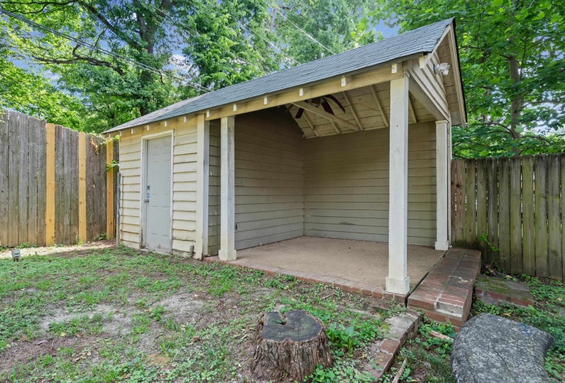 1818 MIGNON AVE, Memphis, Tennessee 38107, 2 Bedroom Bedrooms, 6 Room Rooms,2 BathroomBathrooms,Residential,For Sale,MIGNON,0,10222112