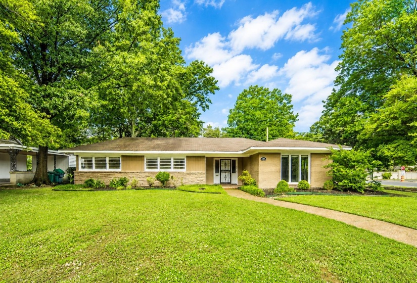 219 ROSE RD, Memphis, Tennessee 38117, 3 Bedroom Bedrooms, 8 Room Rooms,2.1 BathroomBathrooms,Residential,For Sale,ROSE,0,10222113