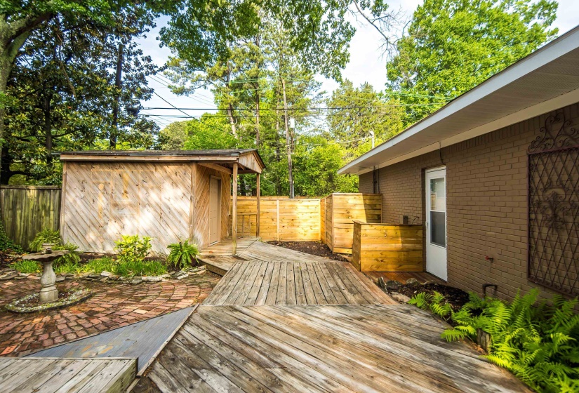 219 ROSE RD, Memphis, Tennessee 38117, 3 Bedroom Bedrooms, 8 Room Rooms,2.1 BathroomBathrooms,Residential,For Sale,ROSE,0,10222113