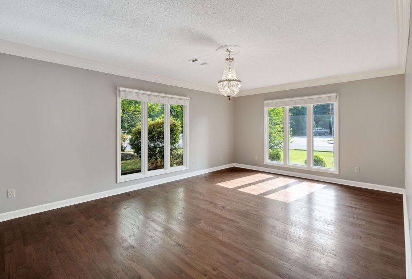 219 ROSE RD, Memphis, Tennessee 38117, 3 Bedroom Bedrooms, 8 Room Rooms,2.1 BathroomBathrooms,Residential,For Sale,ROSE,0,10222113