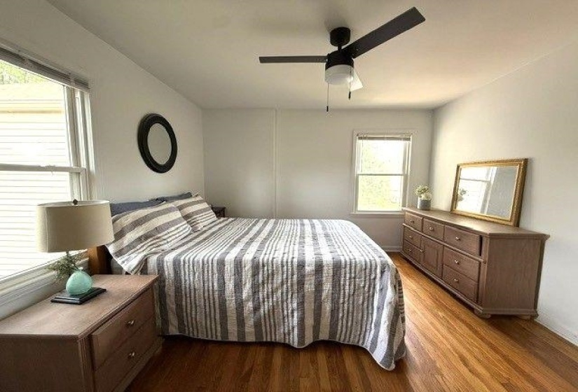 3001 WALNUT GROVE RD, Memphis, Tennessee 38111, 2 Bedrooms Bedrooms, 5 Rooms Rooms,1 BathroomBathrooms,Residential,For Sale,WALNUT GROVE,10222115