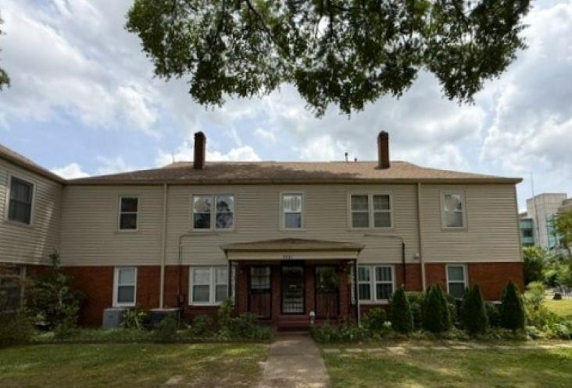 3001 WALNUT GROVE RD, Memphis, Tennessee 38111, 2 Bedrooms Bedrooms, 5 Rooms Rooms,1 BathroomBathrooms,Residential,For Sale,WALNUT GROVE,10222115