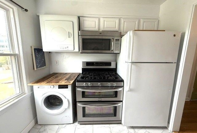 3001 WALNUT GROVE RD, Memphis, Tennessee 38111, 2 Bedrooms Bedrooms, 5 Rooms Rooms,1 BathroomBathrooms,Residential,For Sale,WALNUT GROVE,10222115