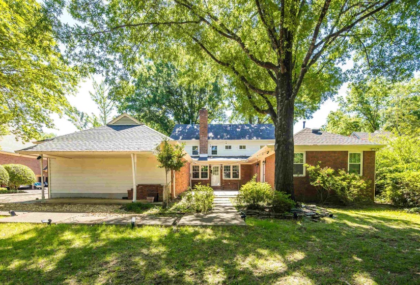 2243 GLENALDEN DR, Germantown, Tennessee 38139, 5 Bedroom Bedrooms, 12 Room Rooms,4.1 BathroomBathrooms,Residential,For Sale,GLENALDEN,0,10222129