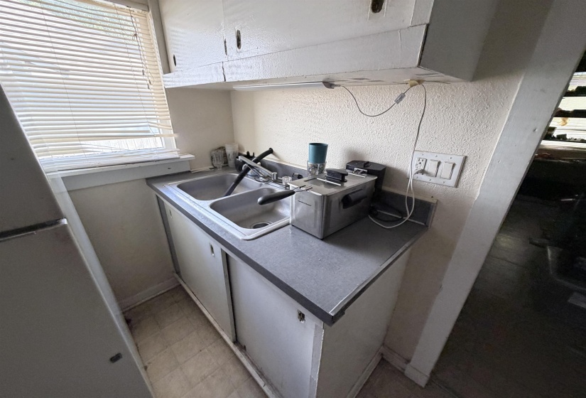 3569 DOUGLASS AVE, Memphis, Tennessee 38111, 0 , 0 ,0,Multi-family,For Sale,DOUGLASS,0,10222084