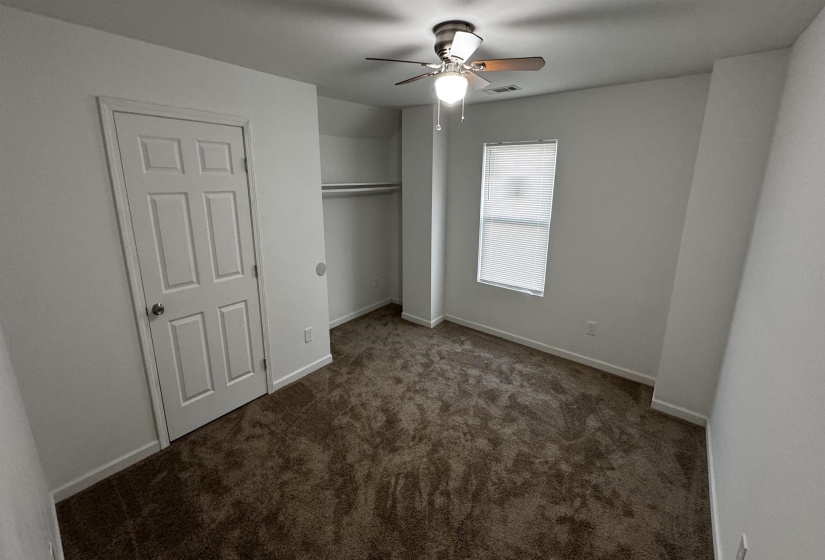 3021 CHELSEA AVE, Memphis, Tennessee 38108, 3 Bedrooms Bedrooms, 7 Rooms Rooms,2.1 BathroomsBathrooms,Rental Properties,For Sale,CHELSEA,10222130