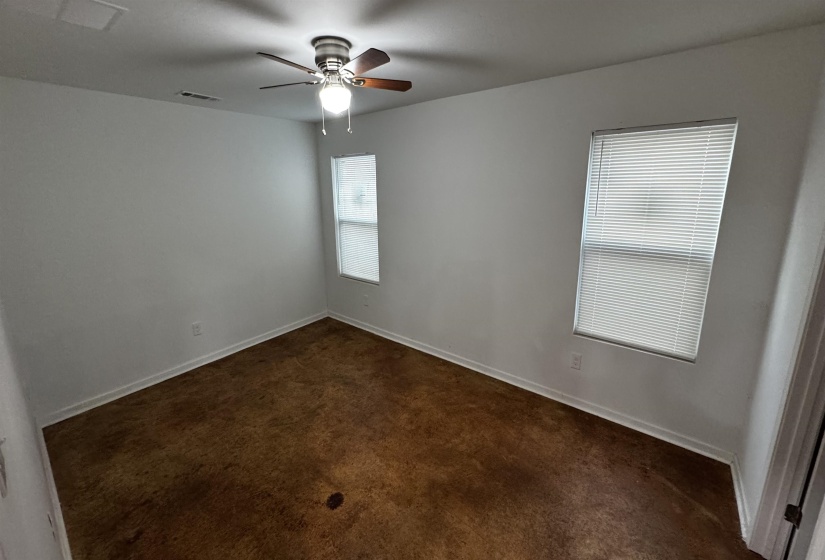3021 CHELSEA AVE, Memphis, Tennessee 38108, 3 Bedrooms Bedrooms, 7 Rooms Rooms,2.1 BathroomsBathrooms,Rental Properties,For Sale,CHELSEA,10222130