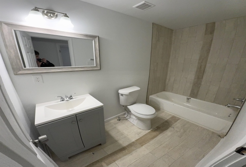 3021 CHELSEA AVE, Memphis, Tennessee 38108, 3 Bedrooms Bedrooms, 7 Rooms Rooms,2.1 BathroomsBathrooms,Rental Properties,For Sale,CHELSEA,10222130