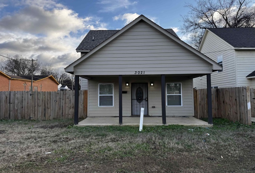 3021 CHELSEA AVE, Memphis, Tennessee 38108, 3 Bedrooms Bedrooms, 7 Rooms Rooms,2.1 BathroomsBathrooms,Rental Properties,For Sale,CHELSEA,10222130