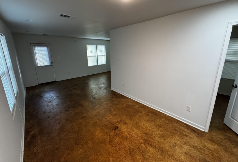3021 CHELSEA AVE, Memphis, Tennessee 38108, 3 Bedrooms Bedrooms, 7 Rooms Rooms,2.1 BathroomsBathrooms,Rental Properties,For Sale,CHELSEA,10222130