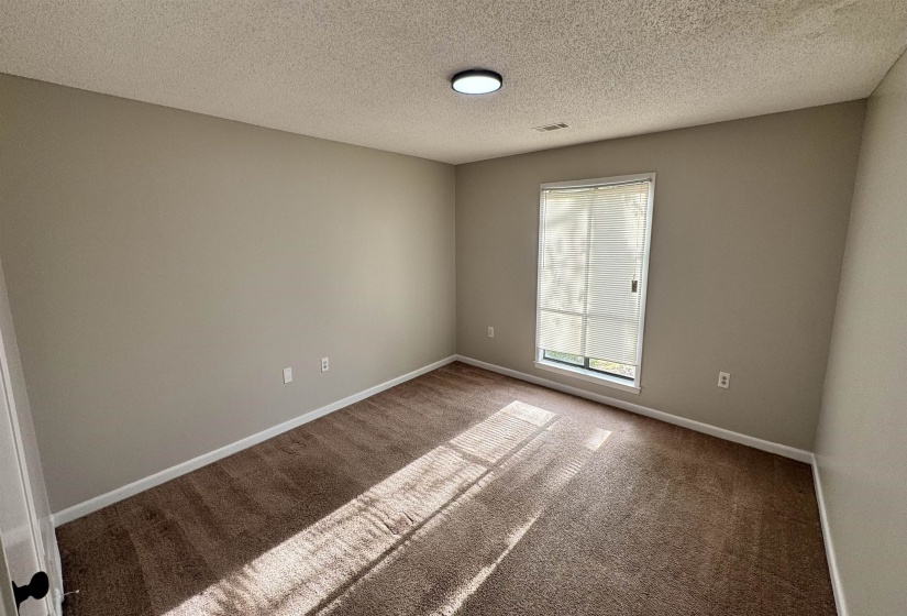 2302 HAWKSMOOR PL, Memphis, Tennessee 38016, 4 Bedrooms Bedrooms, 8 Rooms Rooms,2.1 BathroomsBathrooms,Rental Properties,For Sale,HAWKSMOOR,10222142