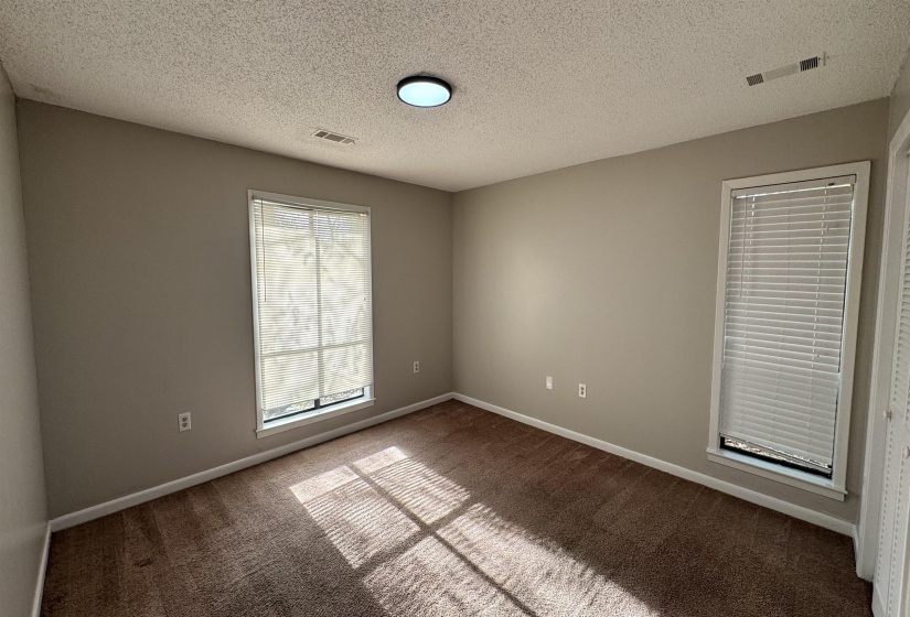 2302 HAWKSMOOR PL, Memphis, Tennessee 38016, 4 Bedrooms Bedrooms, 8 Rooms Rooms,2.1 BathroomsBathrooms,Rental Properties,For Sale,HAWKSMOOR,10222142