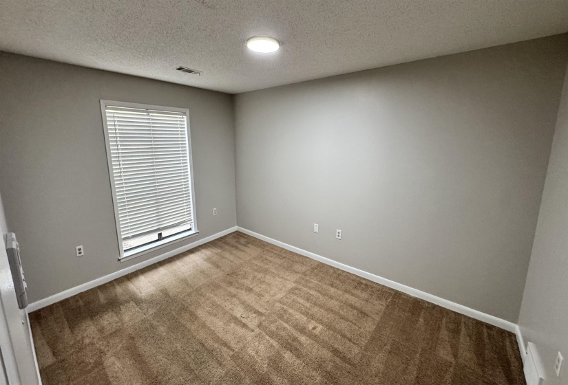 2302 HAWKSMOOR PL, Memphis, Tennessee 38016, 4 Bedrooms Bedrooms, 8 Rooms Rooms,2.1 BathroomsBathrooms,Rental Properties,For Sale,HAWKSMOOR,10222142
