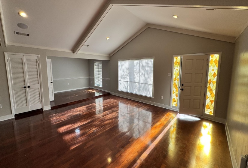 2302 HAWKSMOOR PL, Memphis, Tennessee 38016, 4 Bedrooms Bedrooms, 8 Rooms Rooms,2.1 BathroomsBathrooms,Rental Properties,For Sale,HAWKSMOOR,10222142