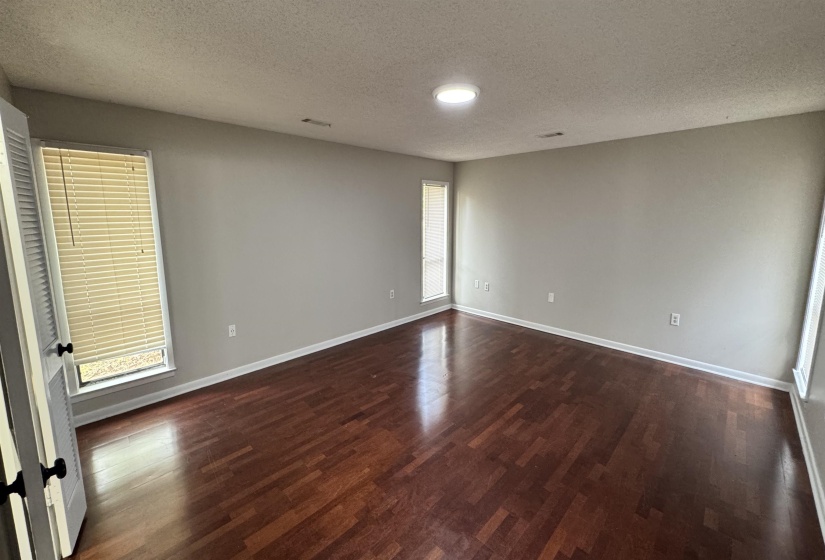 2302 HAWKSMOOR PL, Memphis, Tennessee 38016, 4 Bedrooms Bedrooms, 8 Rooms Rooms,2.1 BathroomsBathrooms,Rental Properties,For Sale,HAWKSMOOR,10222142