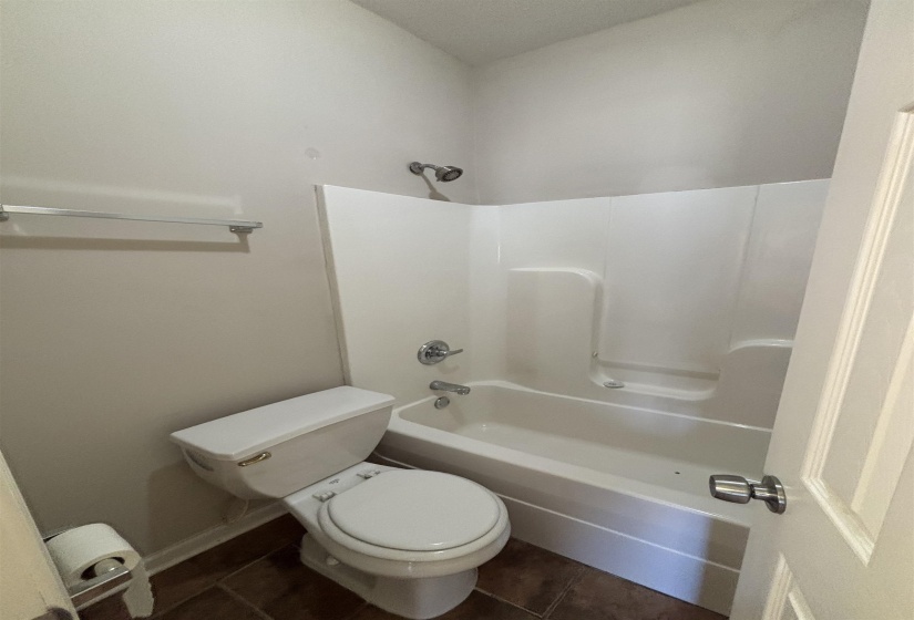 152 BRIGHTON VILLAGE LOOP, Brighton, Tennessee 38011, 3 Bedrooms Bedrooms, 8 Rooms Rooms,2.1 BathroomsBathrooms,Rental Properties,For Sale,BRIGHTON VILLAGE,10222150